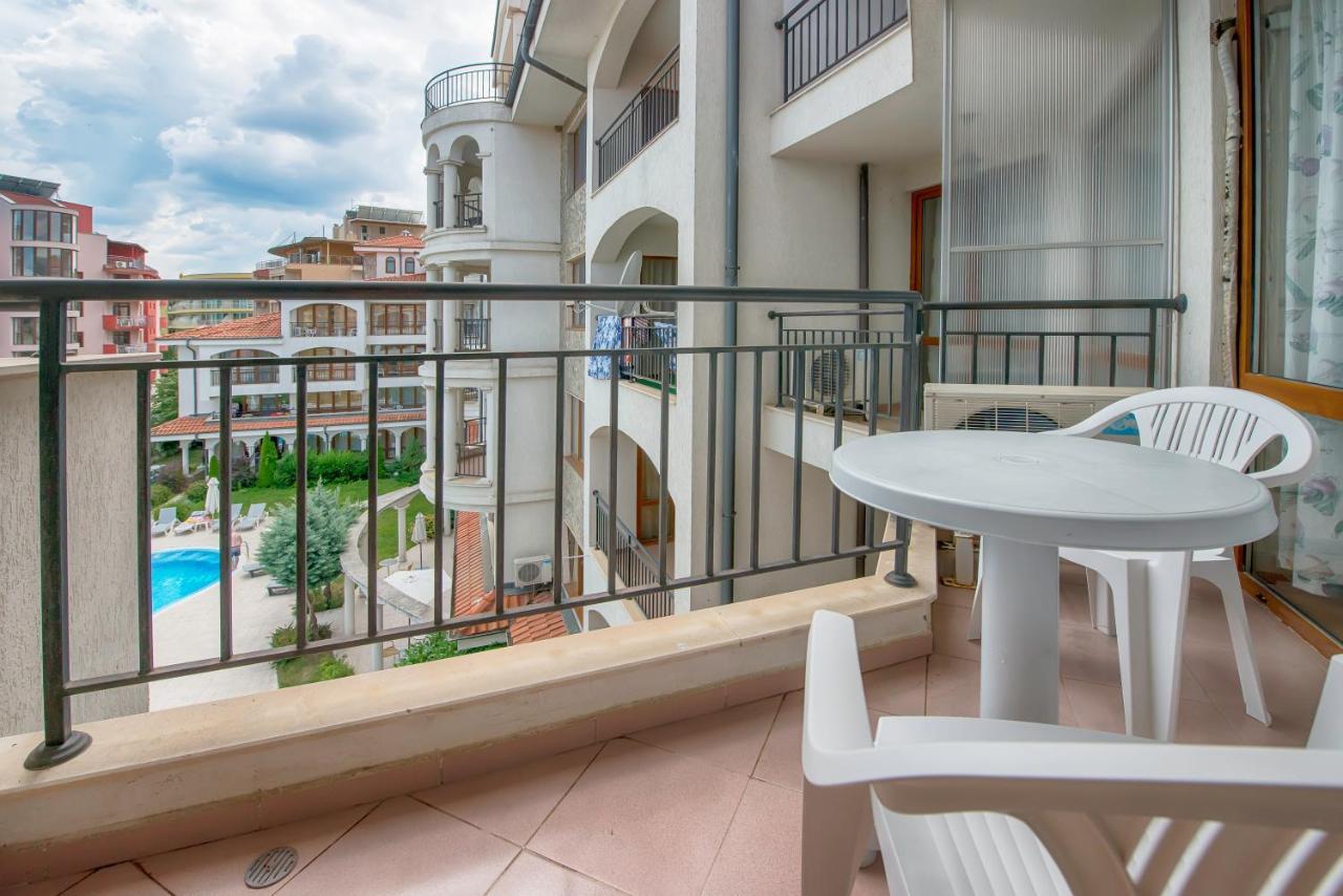Chateau Del Mar Holiday Apartments サニービーチ エクステリア 写真
