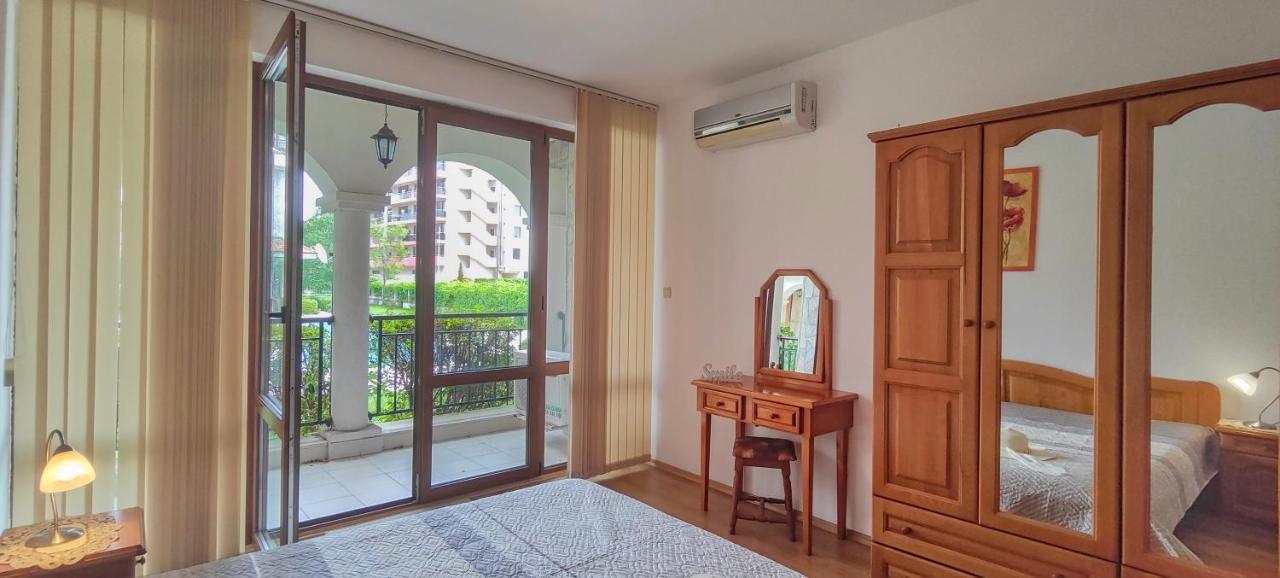 Chateau Del Mar Holiday Apartments サニービーチ エクステリア 写真