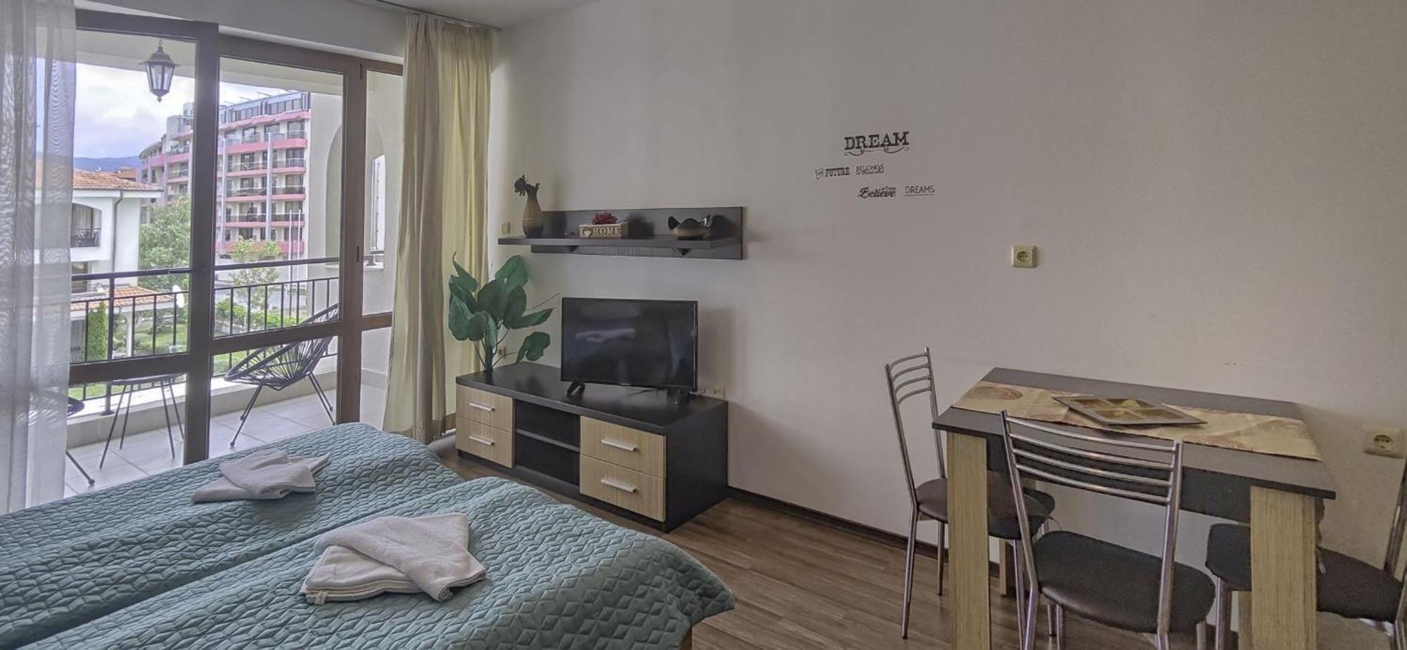 Chateau Del Mar Holiday Apartments サニービーチ エクステリア 写真